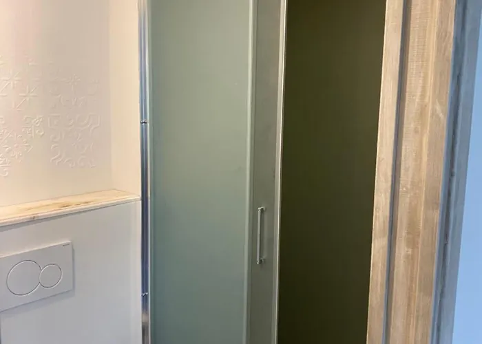 La Casa 3*